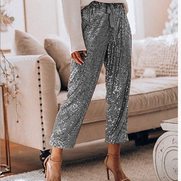 Charlie Charlie Charolette Pants - 🎉 🎀 Host Pick 🎀 Shimmery Drawstring Waist Crop Pants Silver